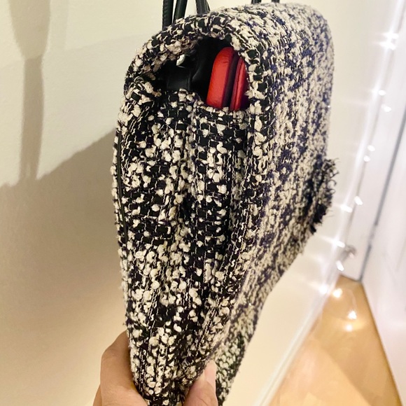 Chanel Tweed Camellia Messenger Flap Bag - Picture 16 of 16